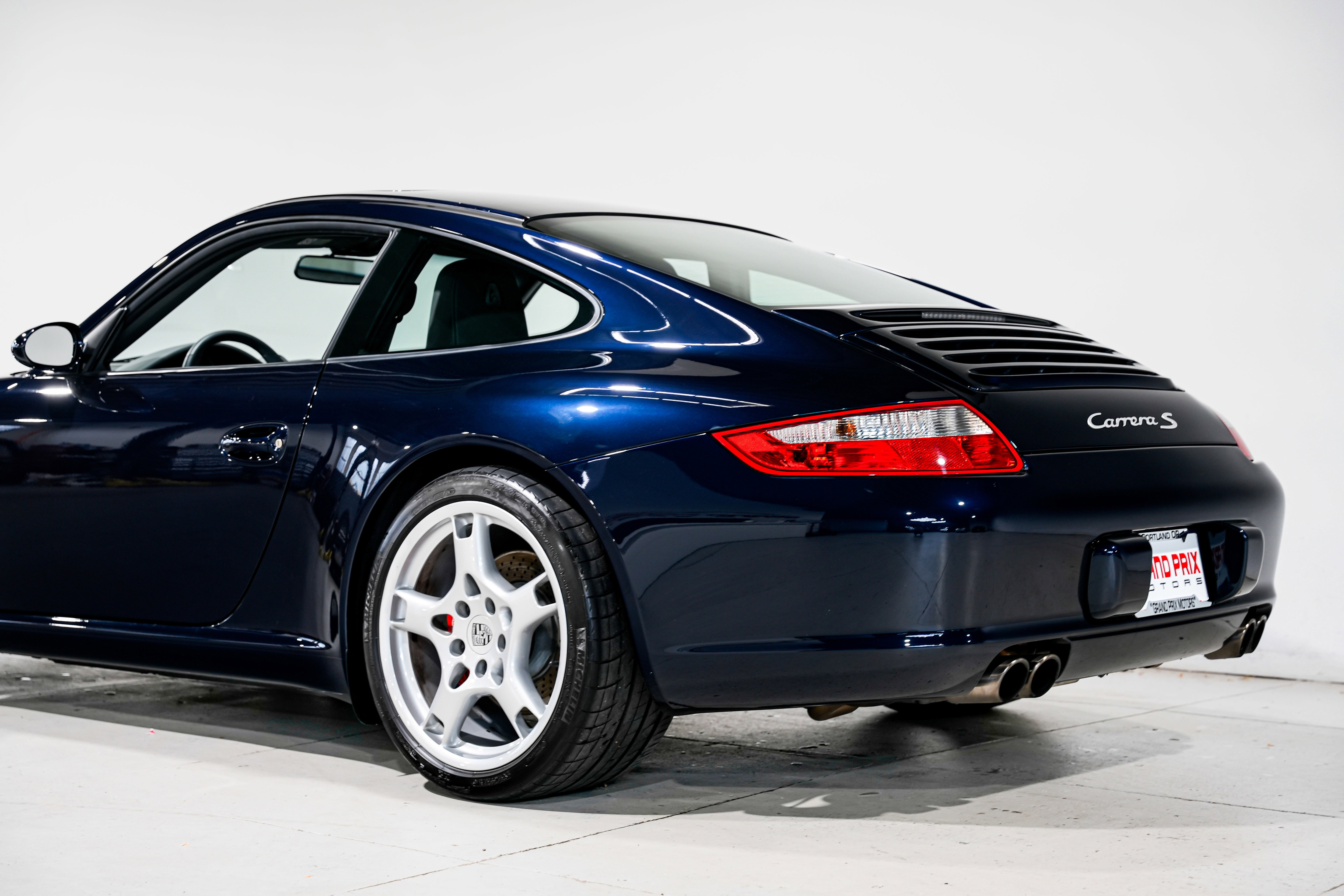 Used 2006 Porsche 911 Carrera S RWD image 34