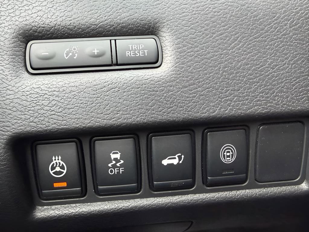 Certified 2024 Nissan Murano Platinum w/ Cargo Package image 16