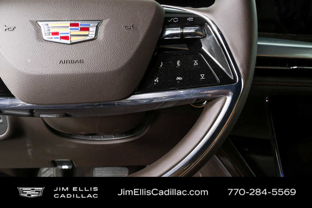 New 2026 Cadillac Escalade Luxury w/ Touring Package AWD/4WD image 11