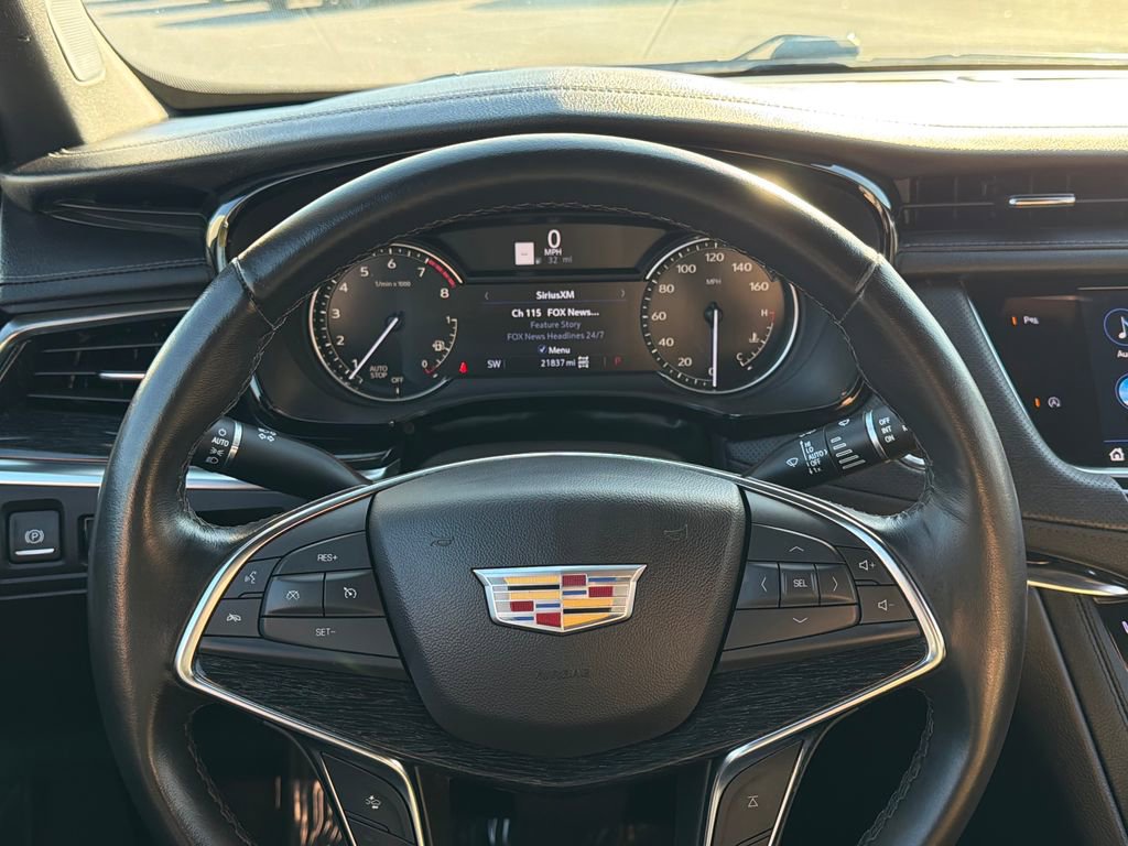 Certified 2023 Cadillac XT5 Premium Luxury image 5