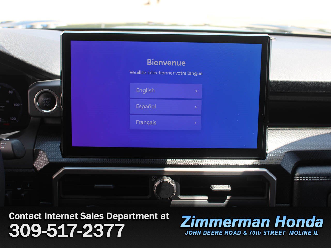 Used 2025 Toyota 4Runner Limited w/ Tow Technology Package AWD/4WD image 17