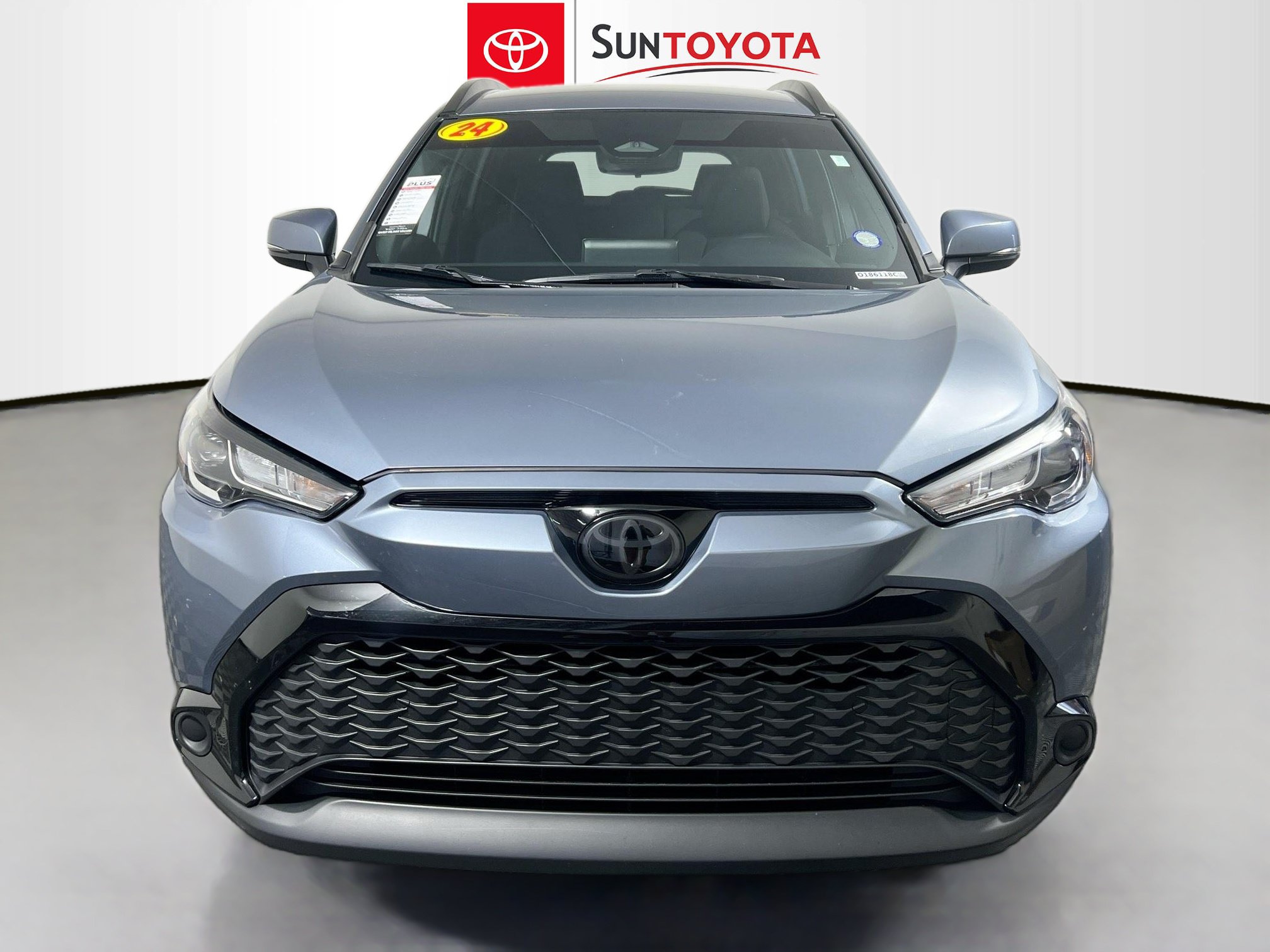 Used 2024 Toyota Corolla Cross AWD Hybrid image 10