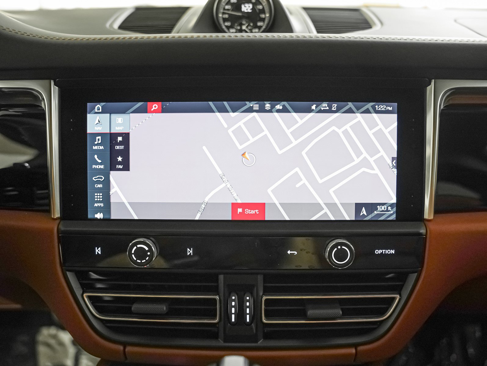 Used 2025 Porsche Macan S image 24