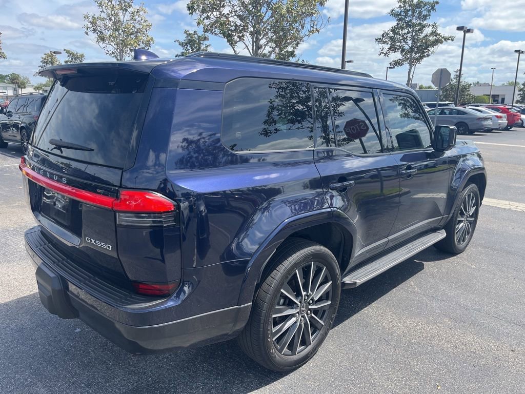 Used 2024 Lexus GX 550 w/ Accessory Package (Z1) image 7