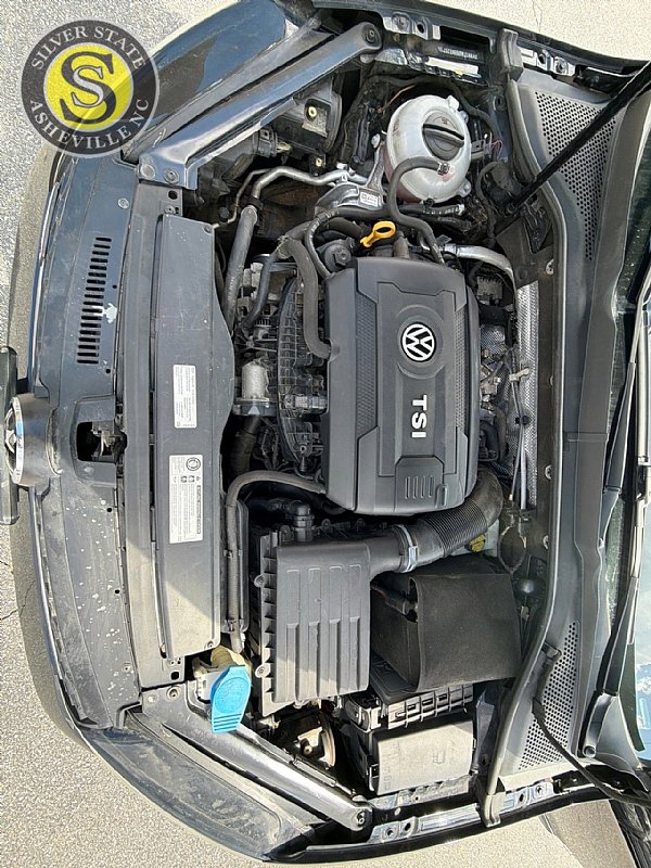 Used 2017 Volkswagen Golf Alltrack SE AWD/4WD image 30