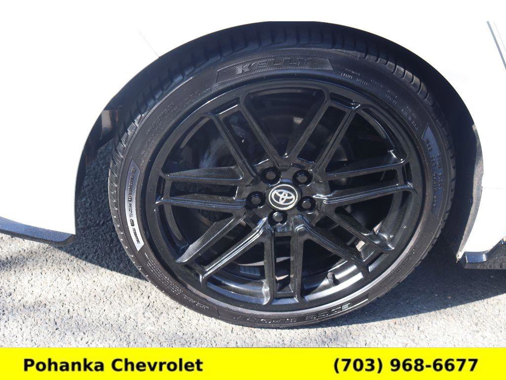 Used 2021 Toyota Corolla SE w/ Carpet Mat Package (TMS) image 29