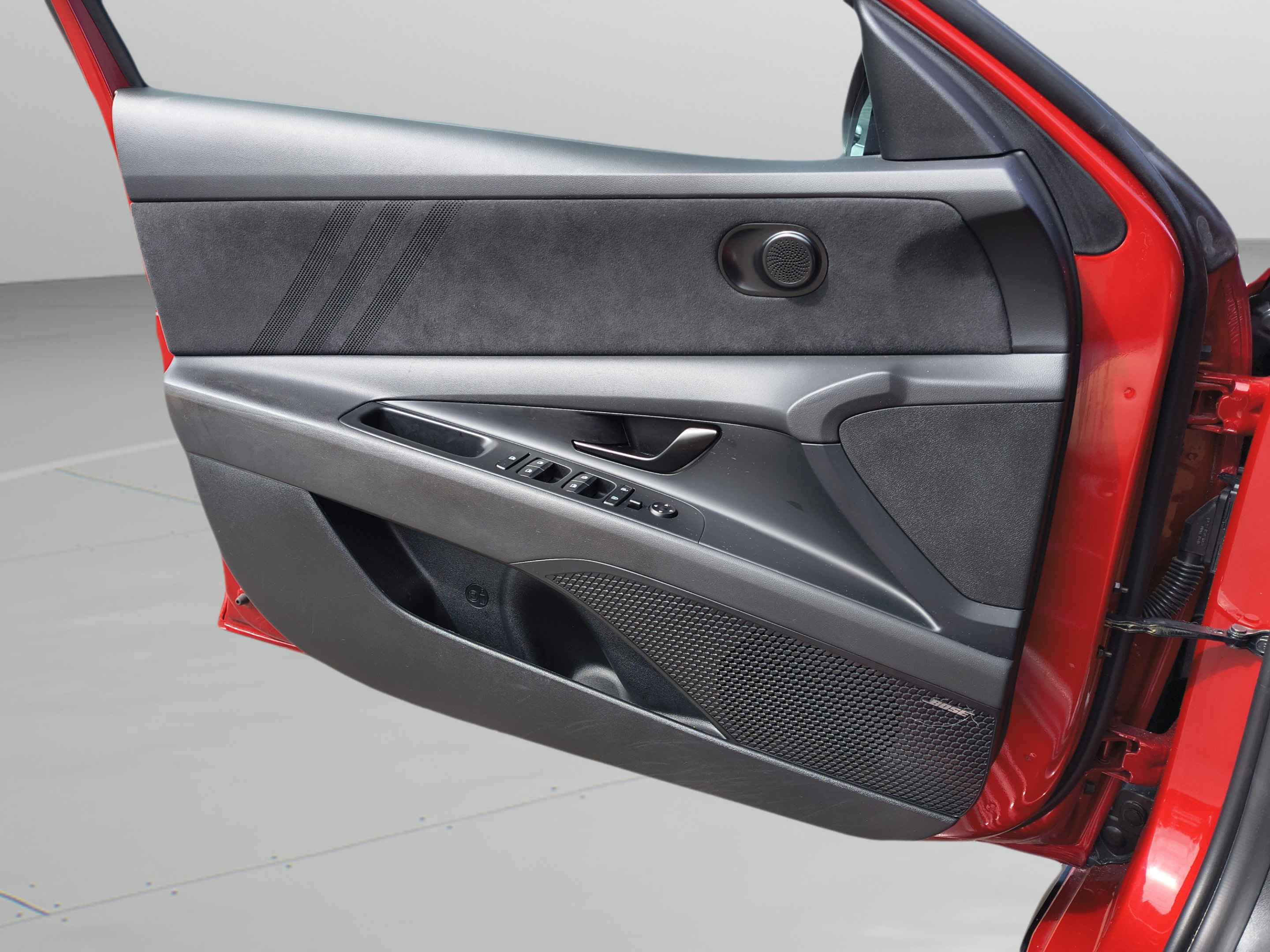 Certified 2025 Hyundai Elantra N FWD image 23
