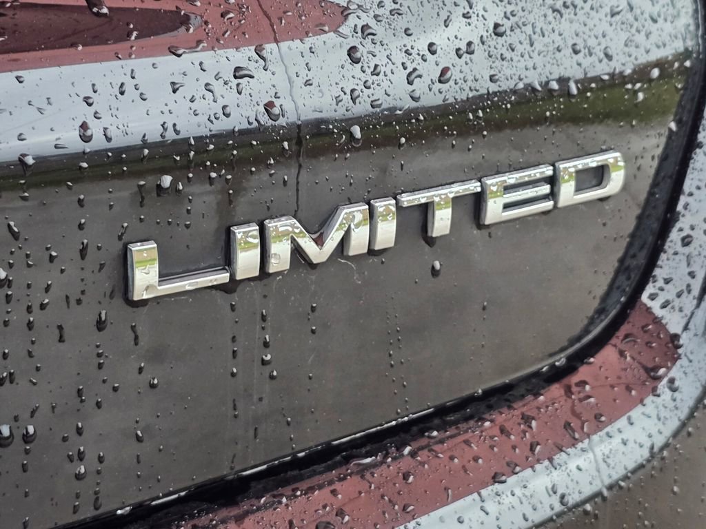 Used 2025 Jeep Compass Limited AWD/4WD image 17