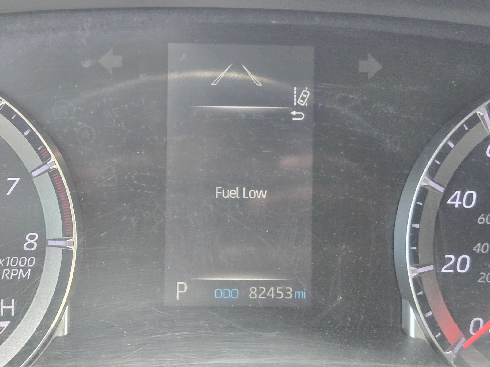 Used 2021 Toyota Highlander LE FWD image 24