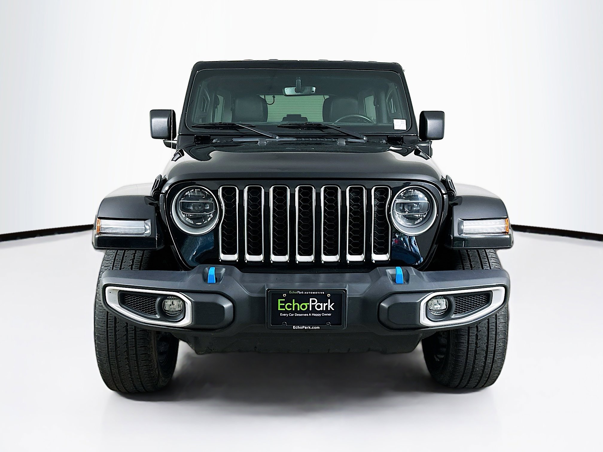 Used 2022 Jeep Wrangler Sahara w/ Cold Weather Group image 2