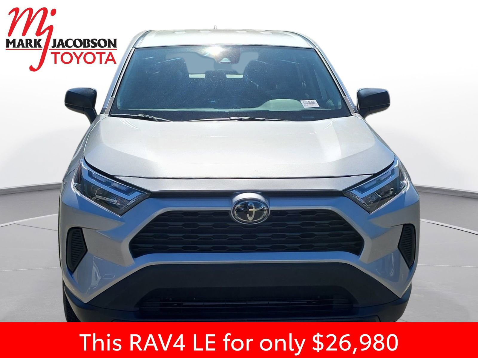 Used 2023 Toyota RAV4 LE FWD image 3