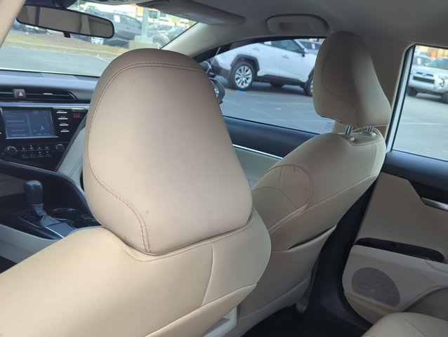 Used 2019 Toyota Camry LE image 15