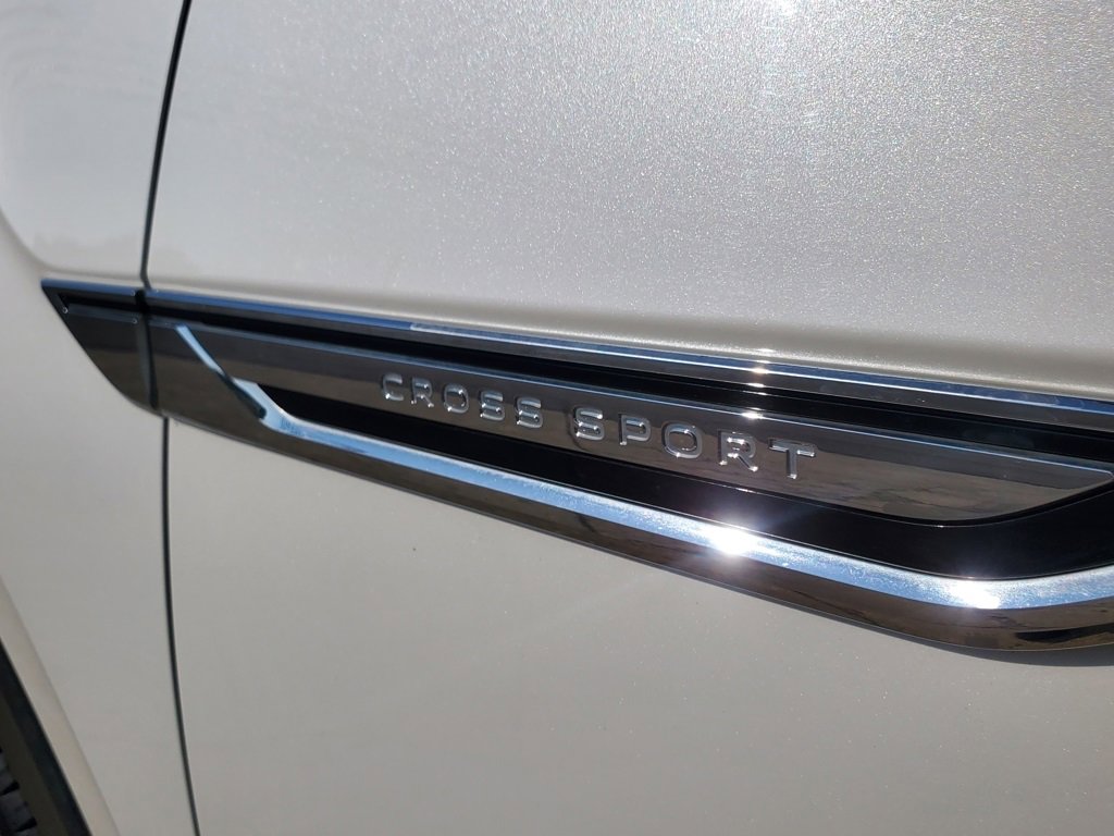 Used 2022 Volkswagen Atlas Cross Sport SEL Premium R-Line image 14