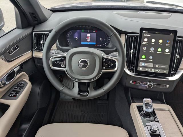 New 2026 Volvo XC90 B5 Core w/ Protection Package image 17