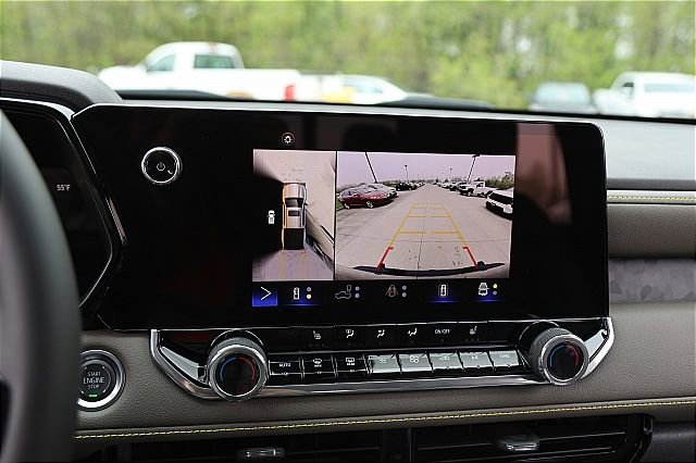 New 2024 Chevrolet Colorado ZR2 w/ ZR2 Bison Edition image 21