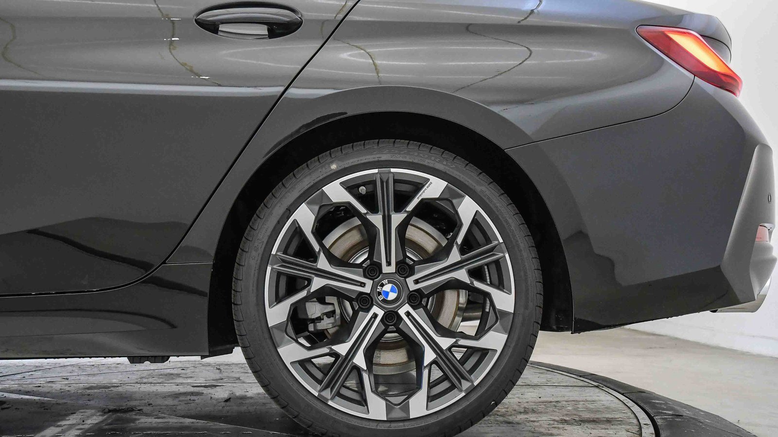 New 2026 BMW 330i Sedan w/ Premium Package image 11