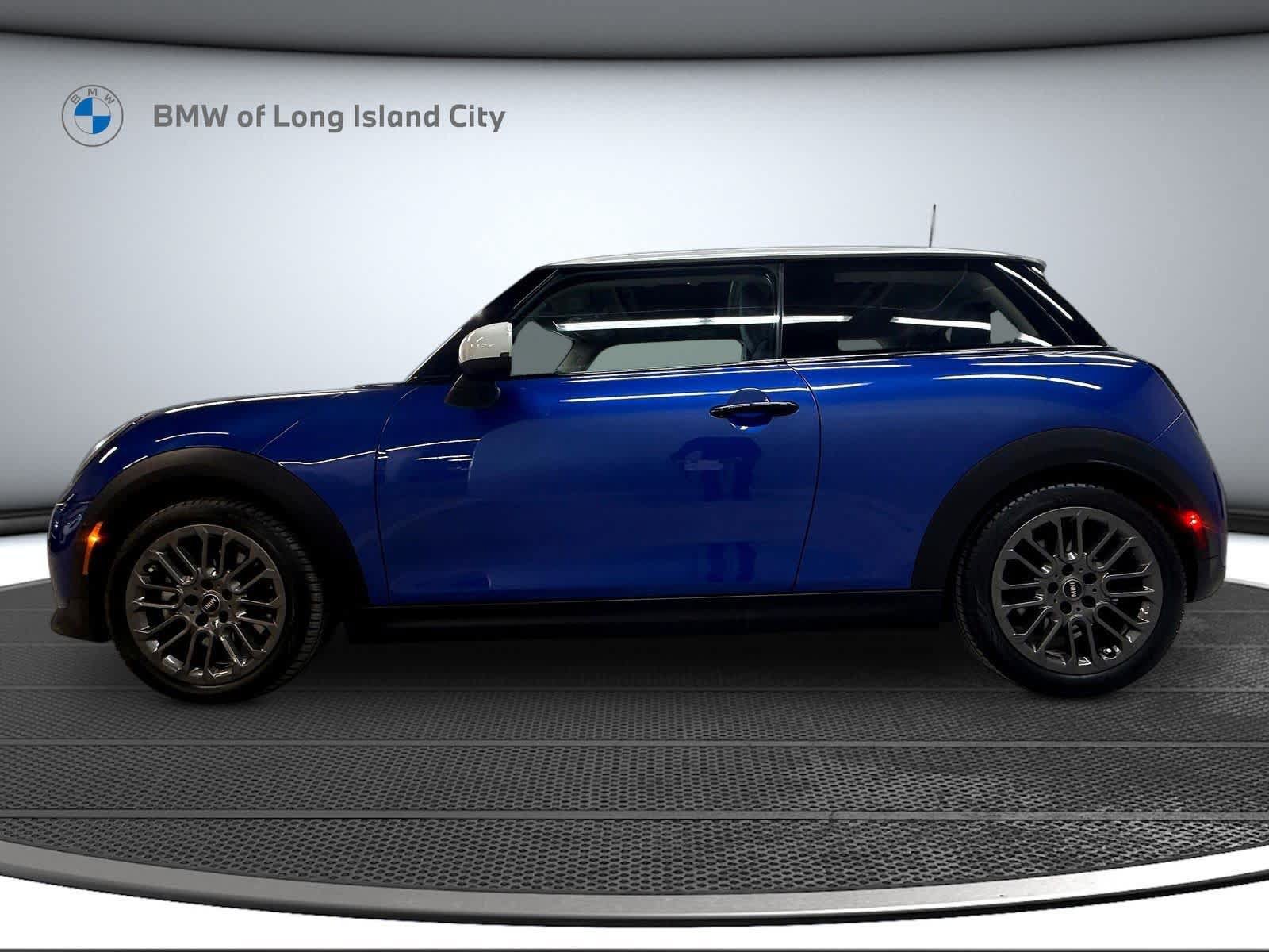 Used 2025 MINI Cooper S FWD image 8
