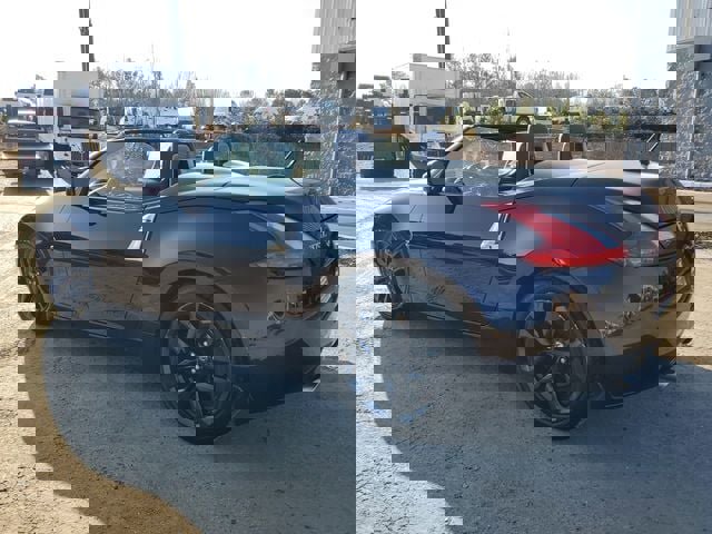 Used 2017 Nissan 370Z Touring image 8