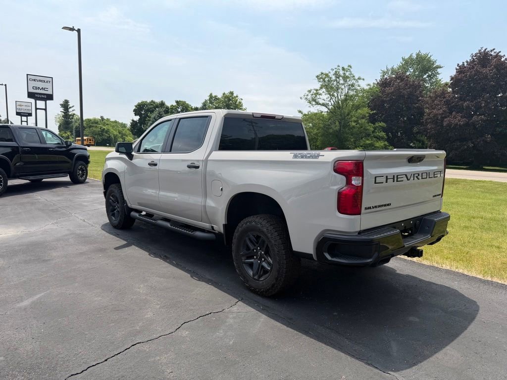 New 2026 Chevrolet Silverado 1500 Custom Trail Boss w/ Dark Appearance Package AWD/4WD image 3