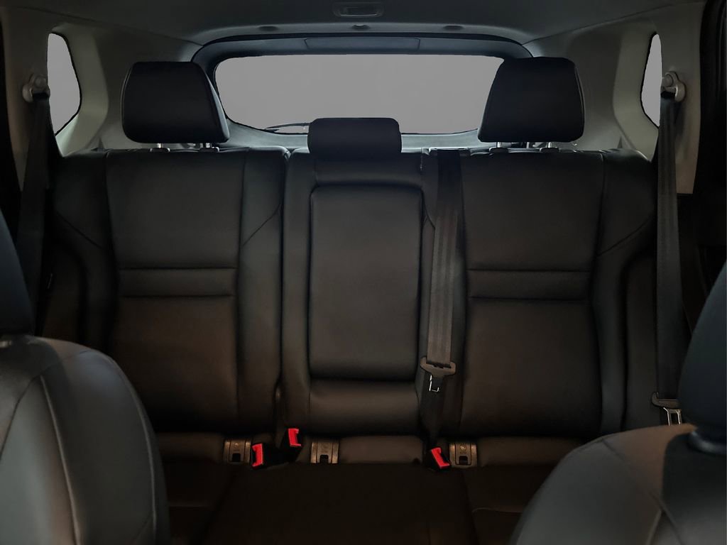 Certified 2023 Nissan Rogue SV w/ SV Premium B Package image 20