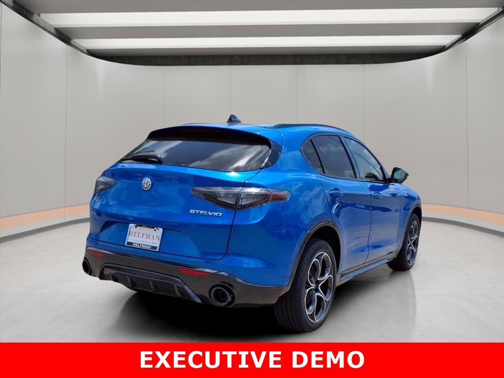New 2025 Alfa Romeo Stelvio Sprint w/ Veloce Package image 7