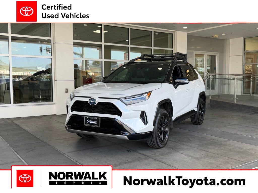 Used 2023 Toyota RAV4 XSE AWD/4WD image 1