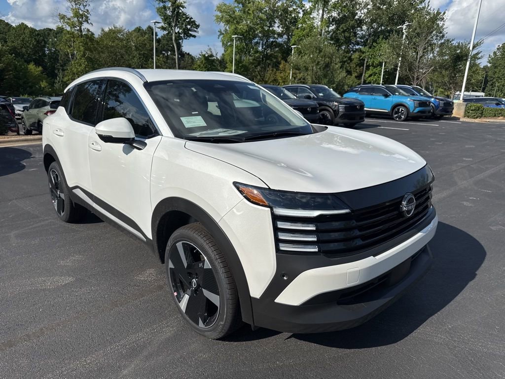 New 2025 Nissan Kicks SR