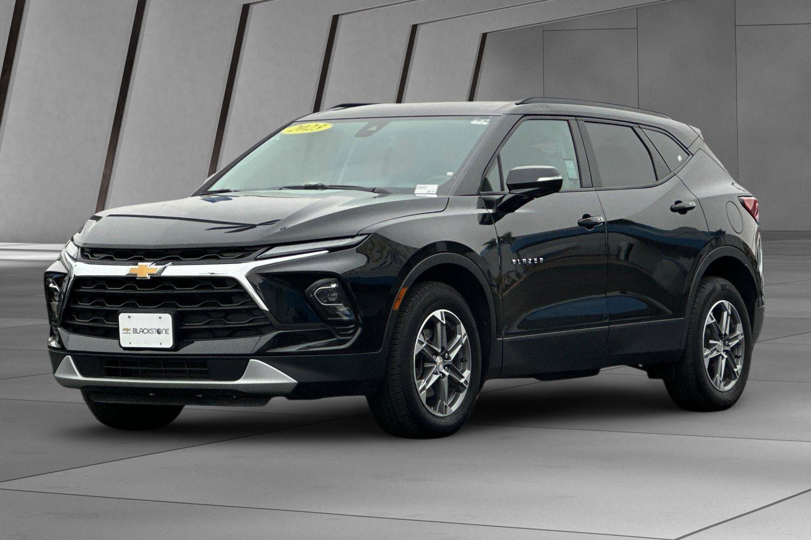 Used 2023 Chevrolet Blazer LT image 8