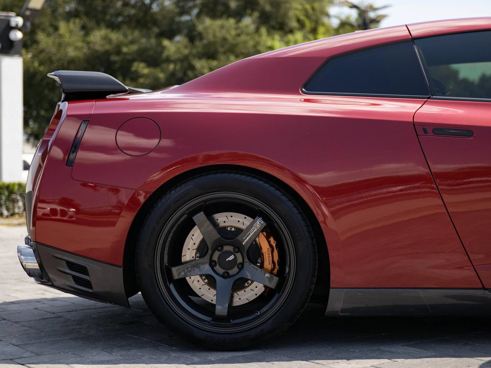 Used 2015 Nissan GT-R Black Edition AWD/4WD image 20