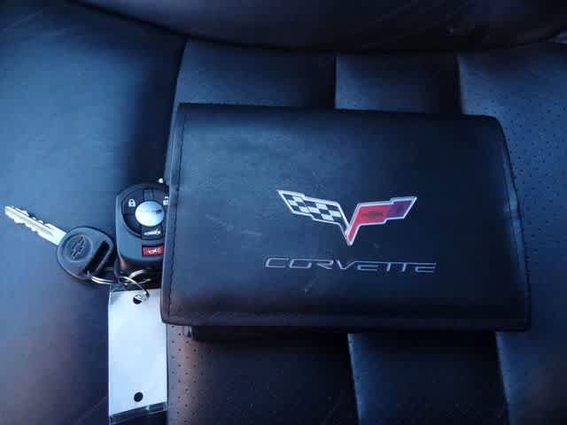 Used 2005 Chevrolet Corvette Coupe w/ Preferred Equipment Group RWD image 24