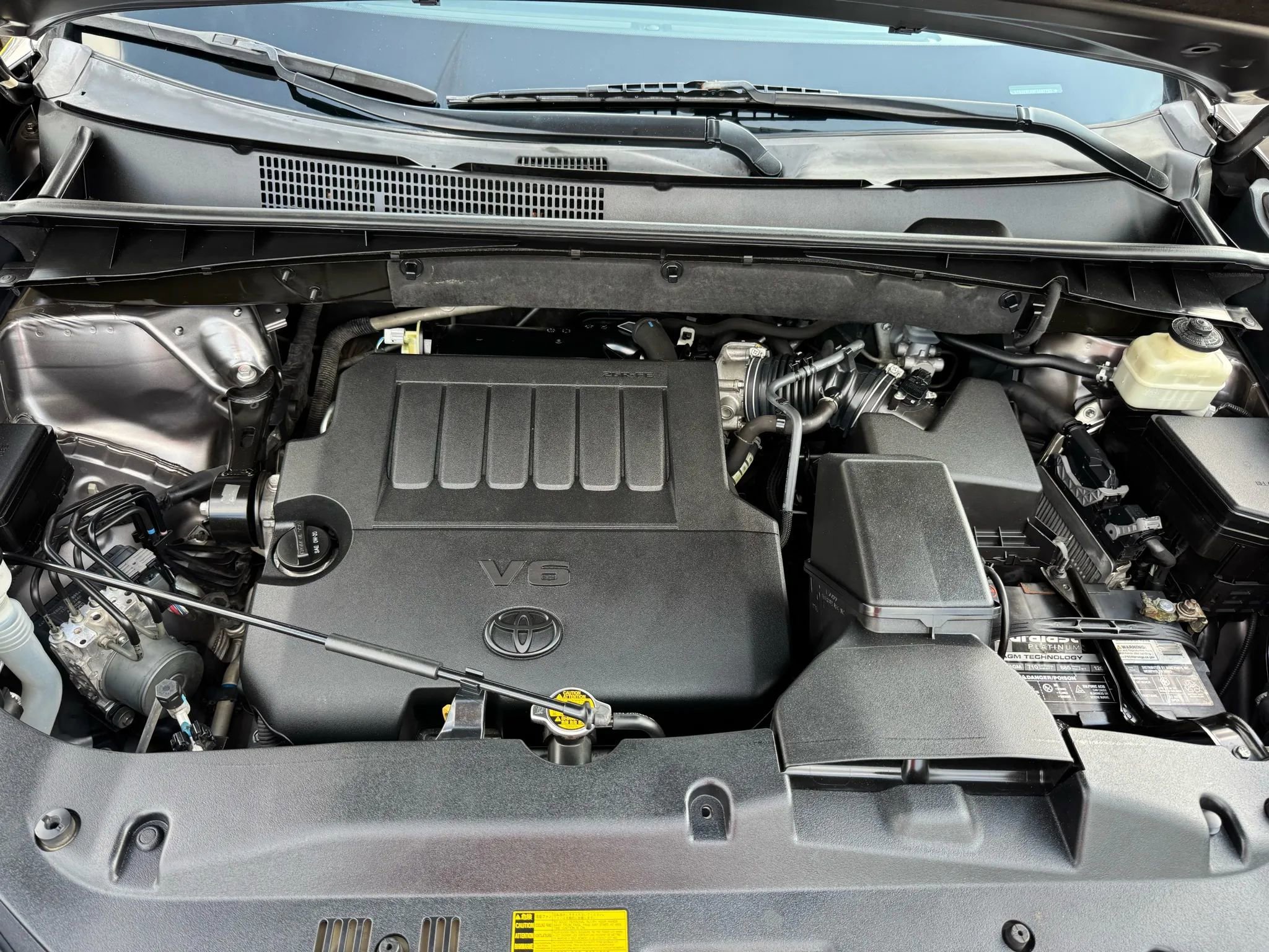 Used 2015 Toyota Highlander LE image 40