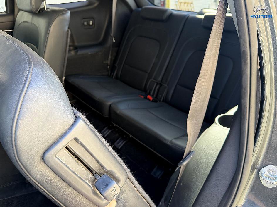 Used 2011 Hyundai Veracruz Limited w/ Navigation Pkg 3 image 18