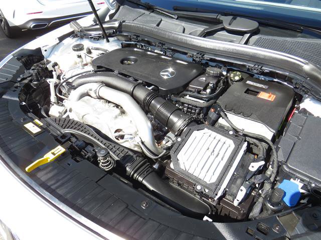 Used 2025 Mercedes-Benz GLA 250 4MATIC image 8
