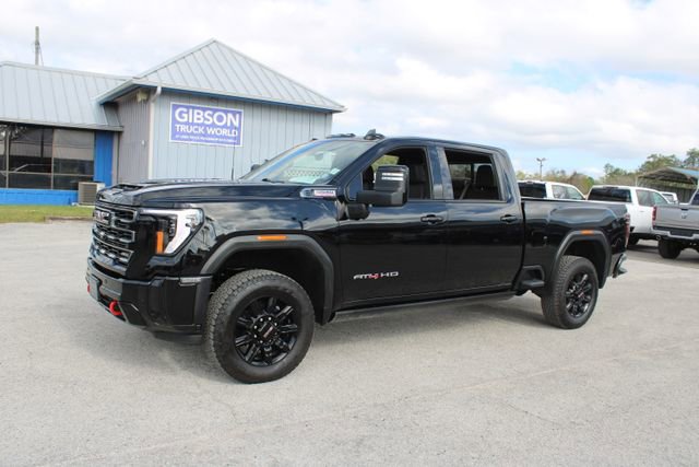 Used 2025 GMC Sierra 2500 AT4 image 5