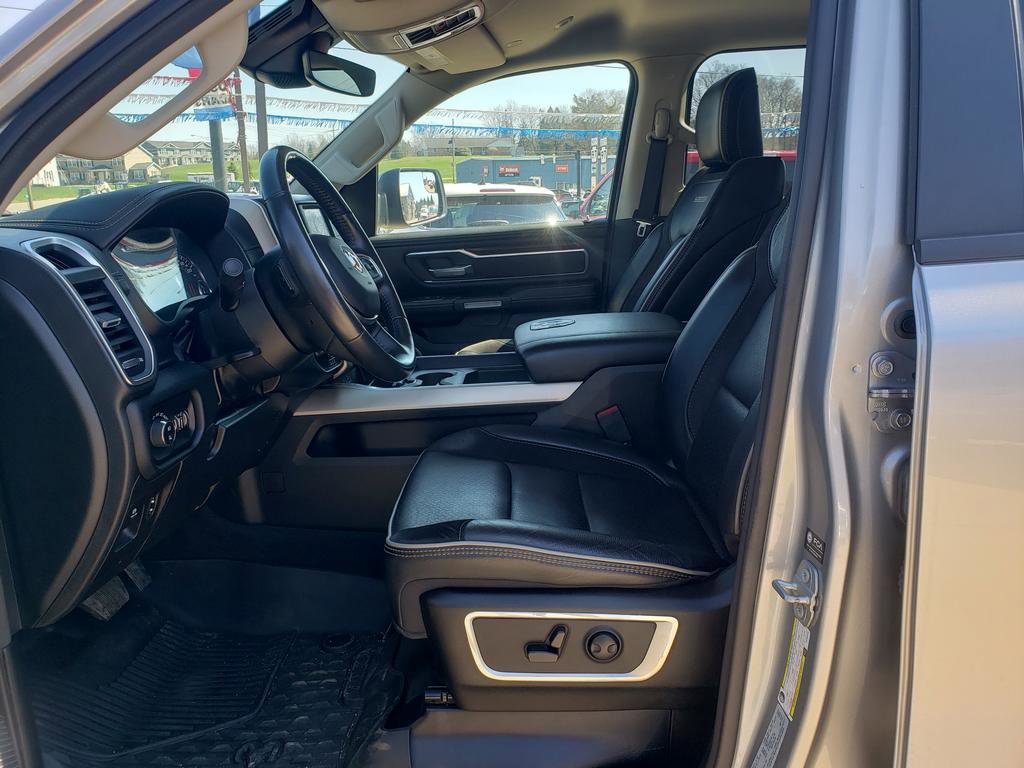 Used 2022 RAM 1500 Laramie image 10
