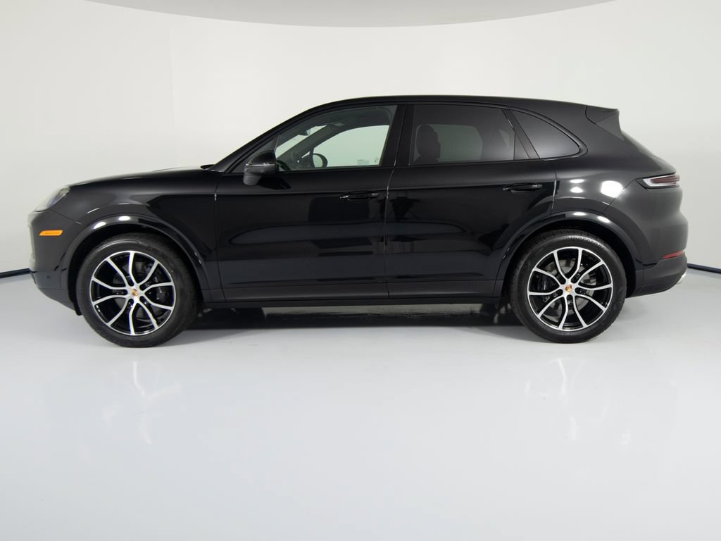 New 2026 Porsche Cayenne AWD/4WD image 2