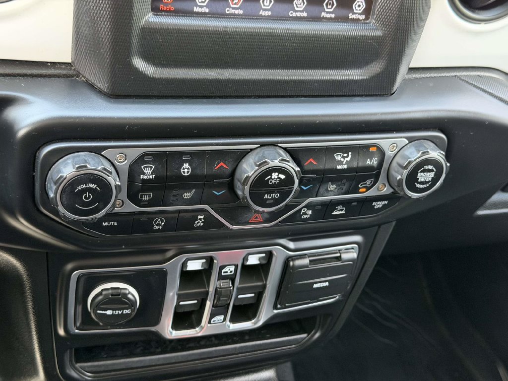 Used 2021 Jeep Wrangler Unlimited Sport AWD/4WD image 4
