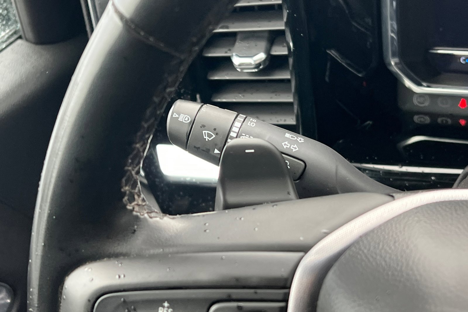 Used 2024 GMC Sierra 1500 SLT w/ SLT Premium Plus Package image 37