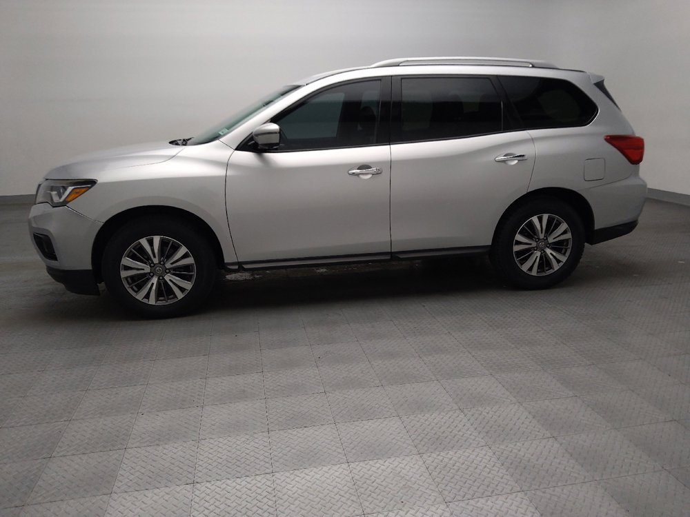 Used 2020 Nissan Pathfinder SL AWD/4WD image 2