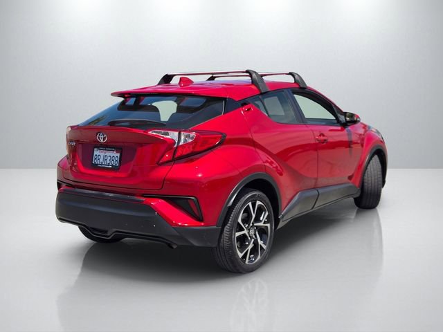 Used 2020 Toyota C-HR XLE FWD image 4