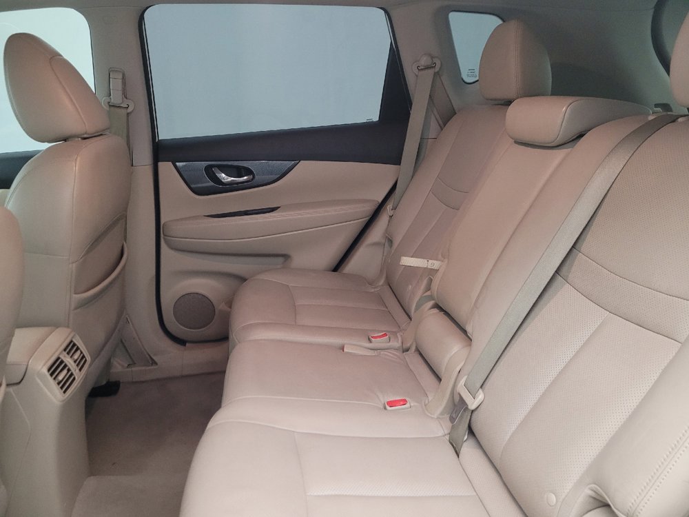 Used 2015 Nissan Rogue SL FWD image 18