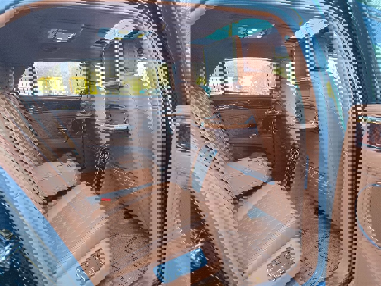 Used 2014 Bentley Flying Spur W12 image 26