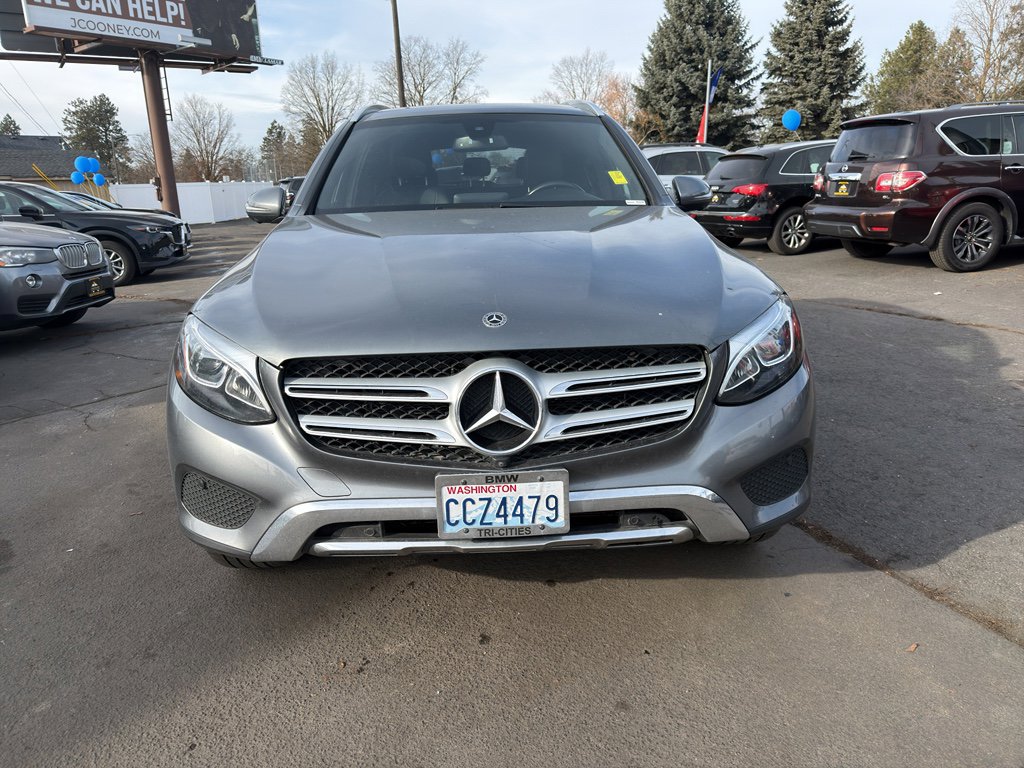 Used 2019 Mercedes-Benz GLC 350e 4MATIC image 9