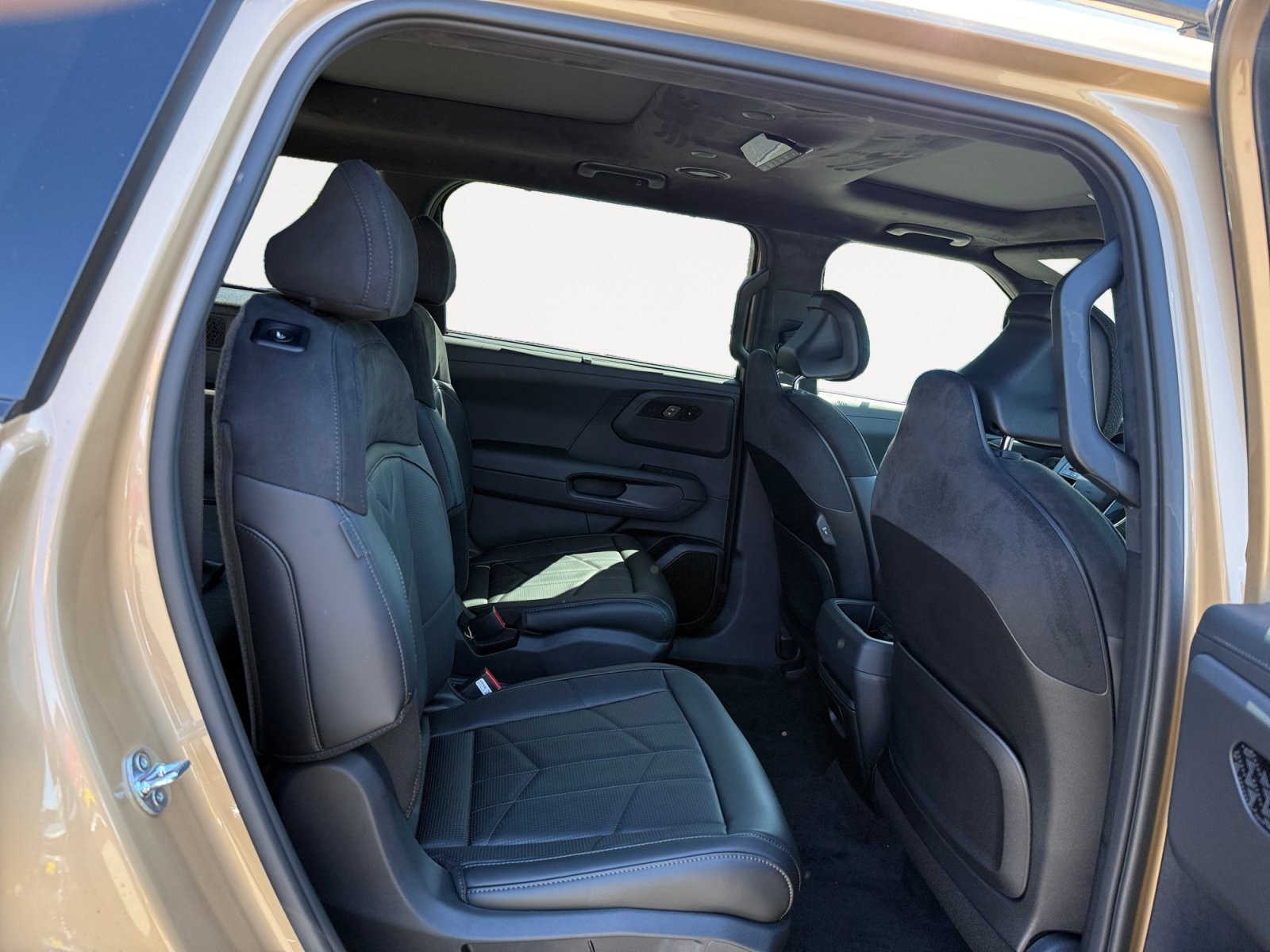 New 2027 Kia Telluride SX Prestige X-Pro AWD/4WD image 18