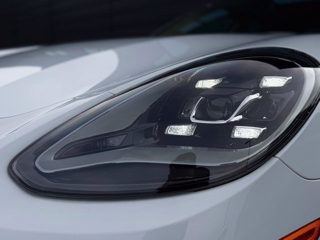 Used 2023 Porsche Panamera 4 Platinum Edition AWD/4WD image 37