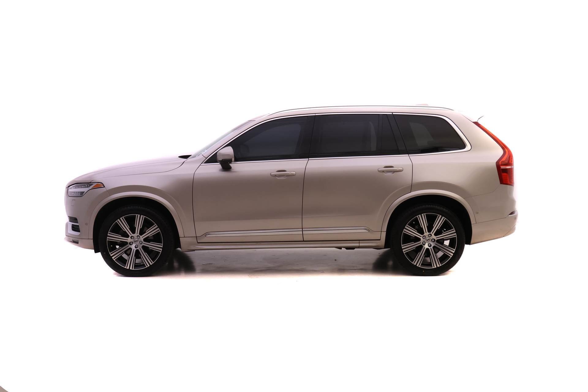 Certified 2023 Volvo XC90 B6 Ultimate image 5