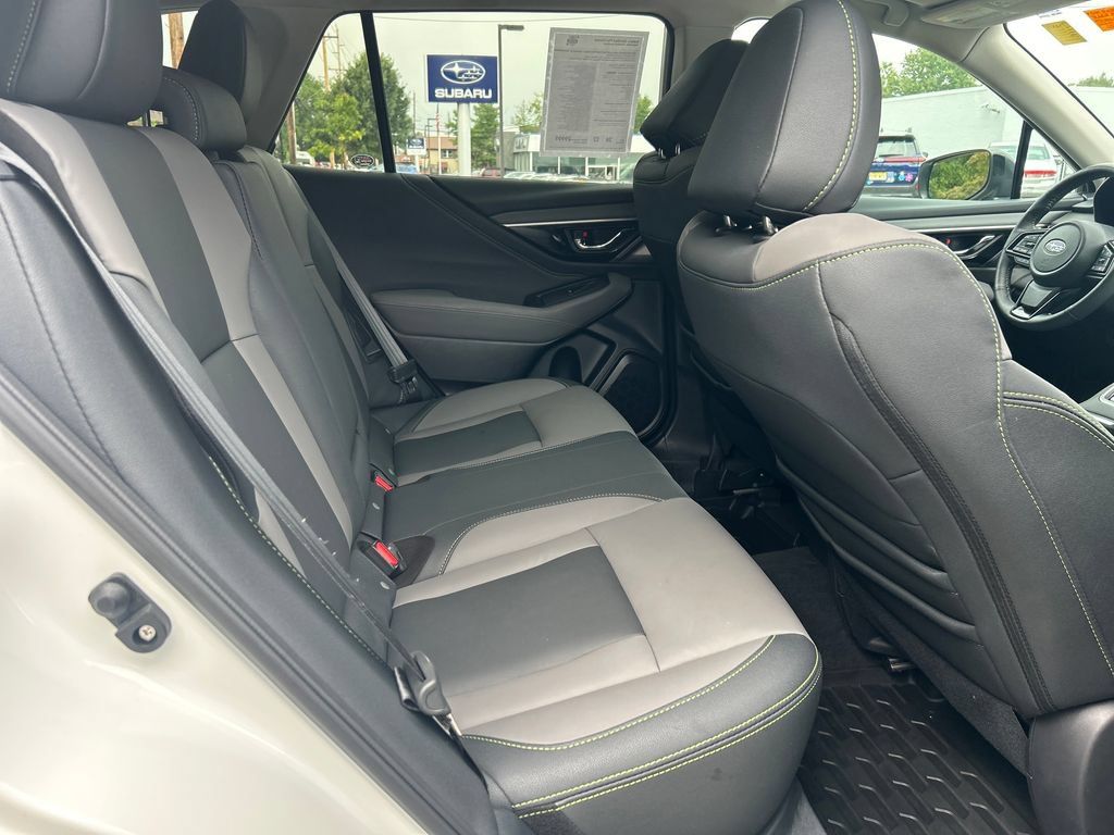Certified 2024 Subaru Outback Onyx Edition AWD/4WD image 30