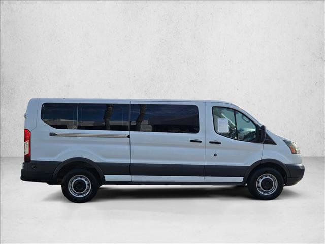 Used 2016 Ford Transit 350 XL image 4