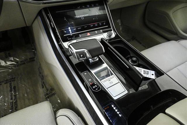 Used 2020 Audi A8 L 3.0T image 12