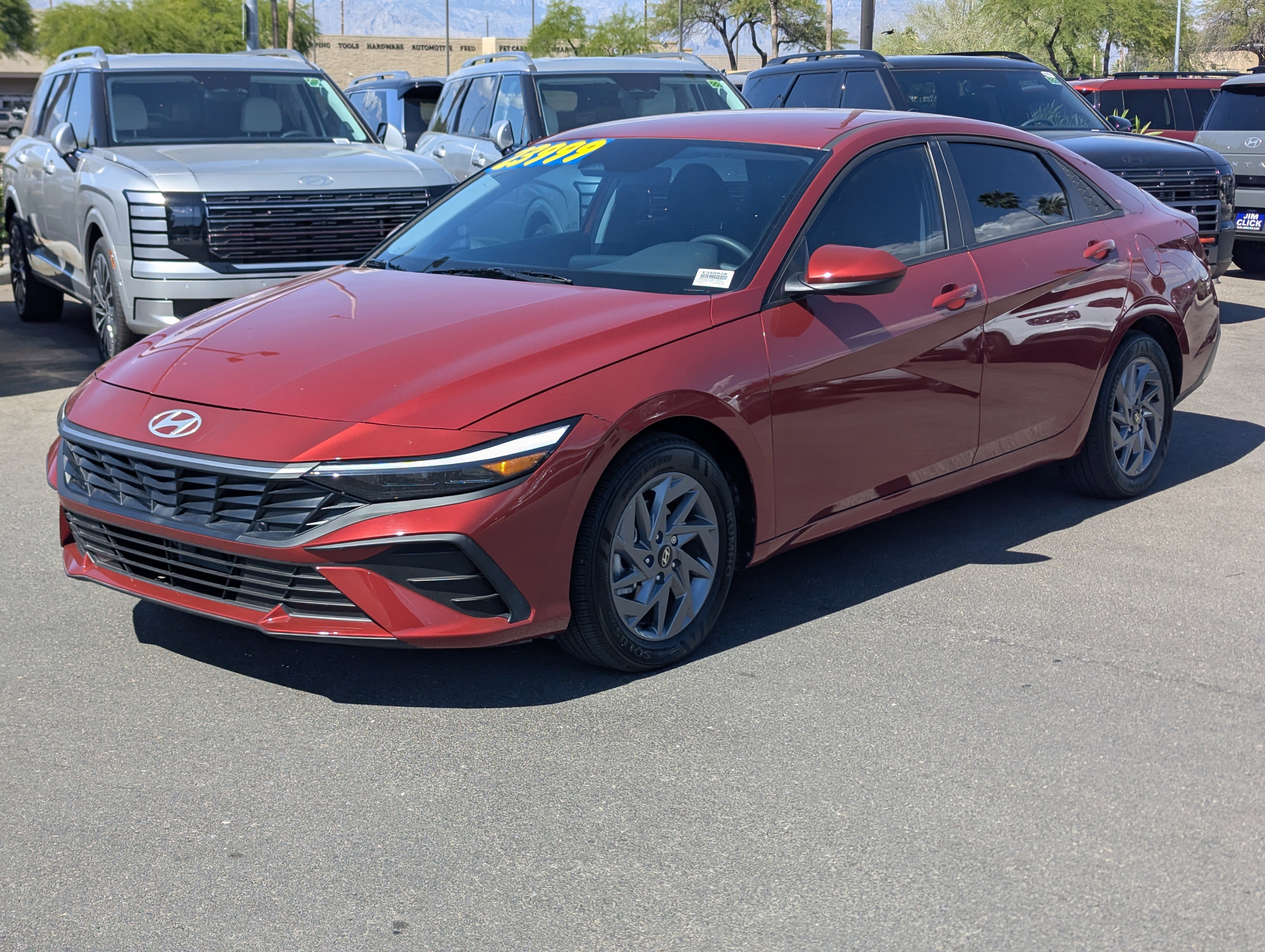 Certified 2025 Hyundai Elantra Blue FWD image 5